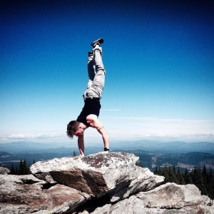 jeffrey-winzenried-handstand