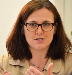 EU-kommissionär Cecilia Malmström har fått problem i EU-parlamentets utfrågning
