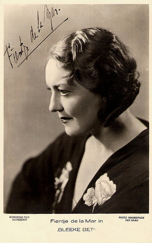 Fien de la Mar