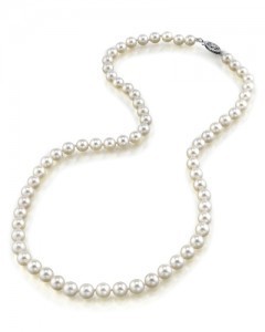 pearl necklace