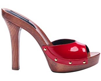 sandy shoes grease