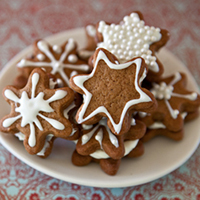 Snowflake Gingerbread Creams