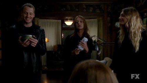 Always make sure your house isn't on any kind of famous murders tour.