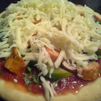 unbaked Schar pizza_10 6 2014