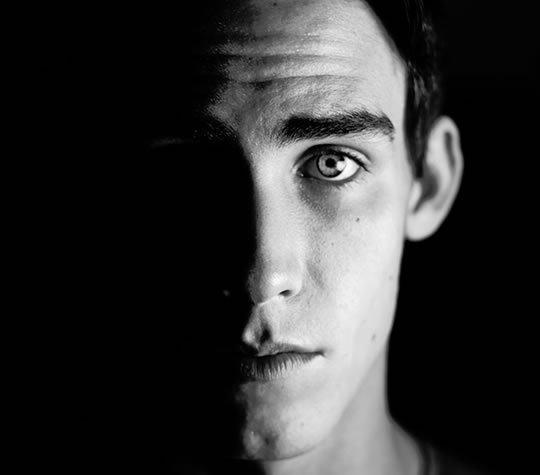 5 Classic Signs of Depression Most People Don’t Recognise