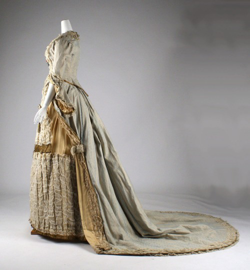 Ball gown, circa 1880 (Courtesy of The Metropolitan Museum of Art)