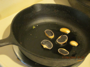 calvatia cyathaformis, true puffball, cooking mushrooms