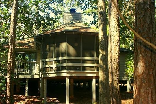 My favorite place to stay are the cottages because they are inside The gardens, nestled in the trees, within walking distance of most of the attractions.