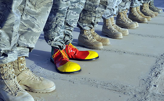 How to Feel Happy Just By Walking Differently