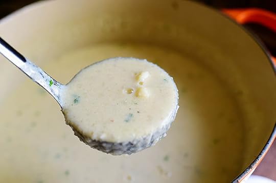 Cheesy Cauliflower Soup