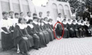 73ecdd776b7326c1704f008395a31f54-2