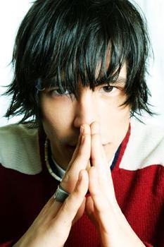 http://images.sodahead.com/polls/000058905/polls_hair_male_0554_491790_answer_2_xlarge.jpeg