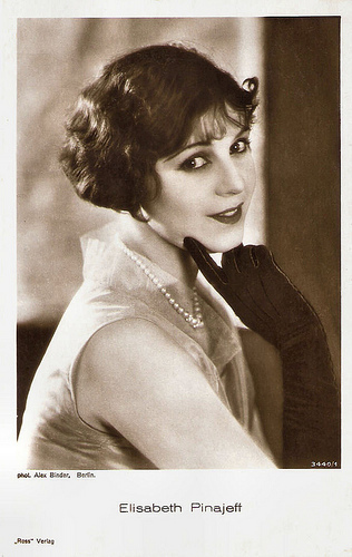 Elisabeth Pinajeff