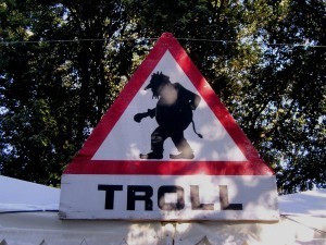 Troll_Warning
