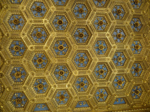 Fabulous ceiling 