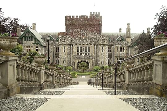 1024px-Hatley_Castle