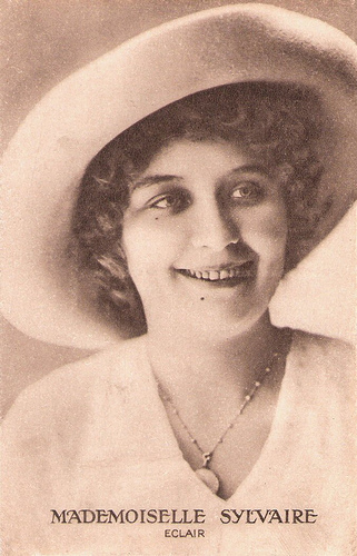 Renée Sylvaire
