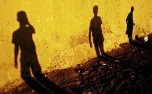 ©david19771 Refugee shadows on a wall