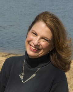 headshot of Susan Reiss