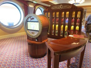 Photo viewing area on the Dream.