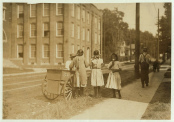 Old Photos of Child Labor between 1908 and 1924 (30)