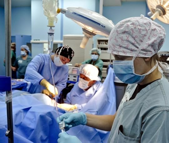 Surgery by tpsdave. Public Domain via Pixabay.