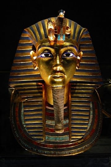 Death mask of Tutankhamun, by. CC-BY-NC-SA-2.0 via Flickr.