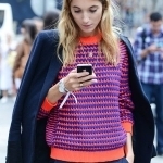 0f5d4adee0c55adbed9d335e512d128f orange and blue sweater and dark roots