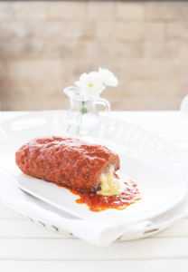 Polpettone Misery non deve morire : http://gikitchen.wordpress.com/2014/10/19/polpettone-misery-non-deve-morire/