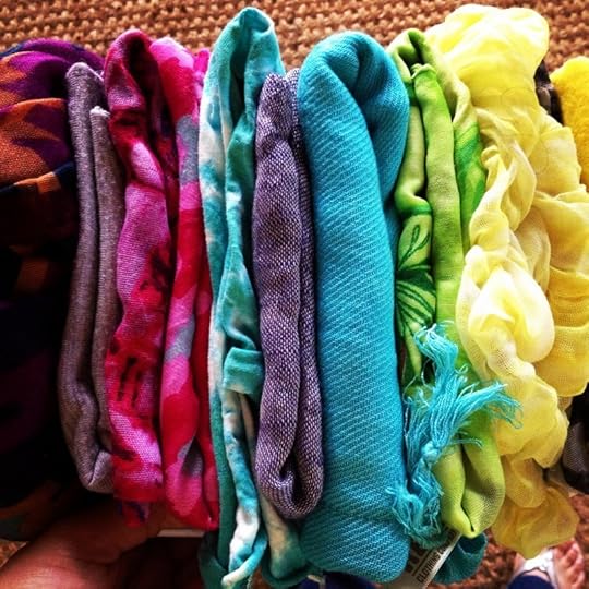 Capsule wardrobes |www.OrganisingQueen.com