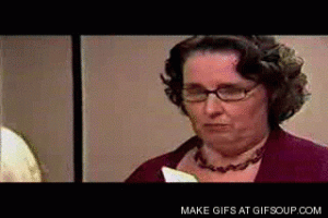 phyllis-throws-paper-at-angela-o