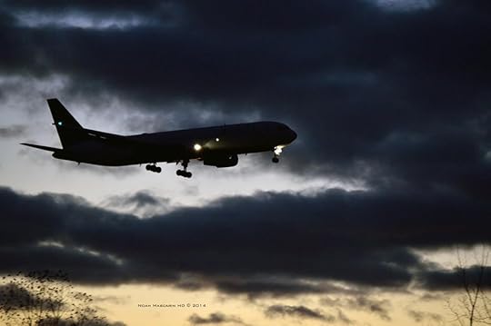 767 Spooky Clouds Noah Mascarinhd