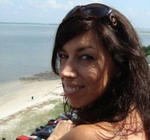 sjSandra Jones Pic