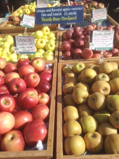 farmersmarketapples