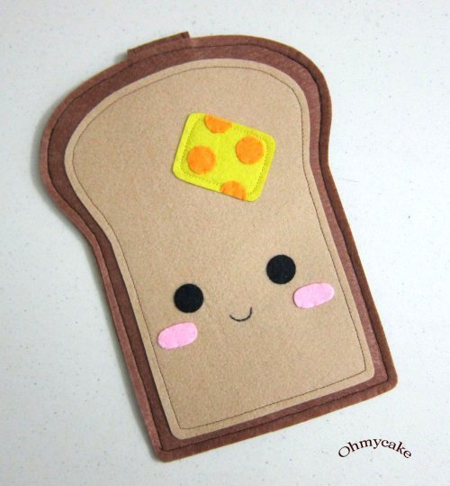 Gifts for writers and readers: Toasty eBook Reader Cover