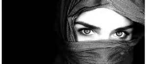 woman_with_issue