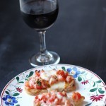 How to Choose Wine for Your Thanksgiving Meal - Ever get paralyzed by the thought of choosing a bottle of wine to serve your guests? Don