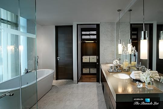Lee's Bathroom
