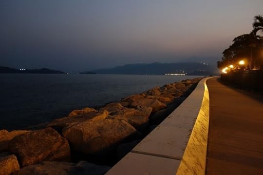 The hotel is directly to my right in this picture.