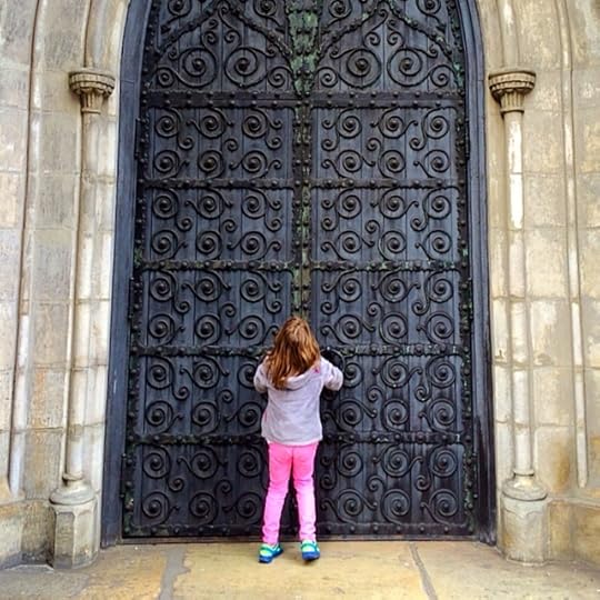 Prayer at the Prison Gate