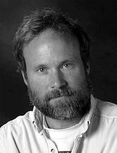 After losing several battles during the civil war, Brad decided to dedicate himself seriously to fiction.