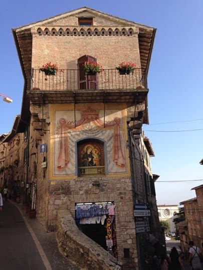 Assisi street grotto