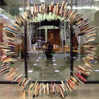 Book-sculpture-circle