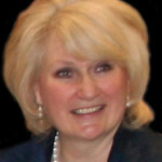 Christine Lindsay Author pic