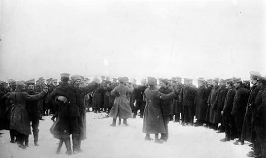 Russian and German soldiers celebrate ceasefire after the treaty of Brest-Litovsk