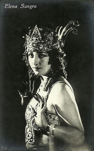 Elena Sangro in Maciste all'inferno