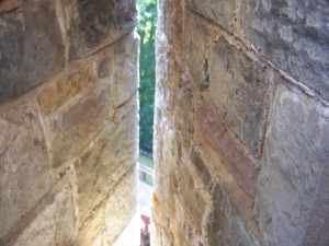 A view through an arrow slit in Castle Mantovar (Castell Coch)