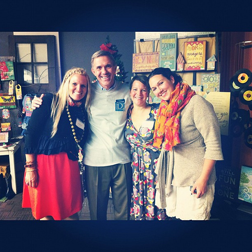 Fun moment celebrating our partnerships with Dave K and Demdaco! With @bootsyross @melodyross and @curlygirl510