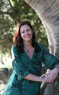 Kate by tree sml Tuesday Toot Kate Forsyth