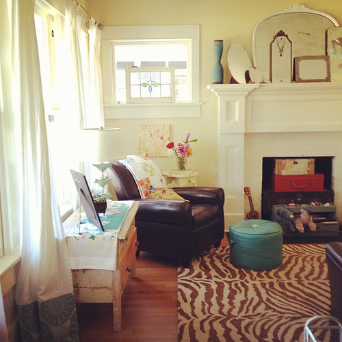 Loving the light in this nook of our home captured earlier today. #lightchaser